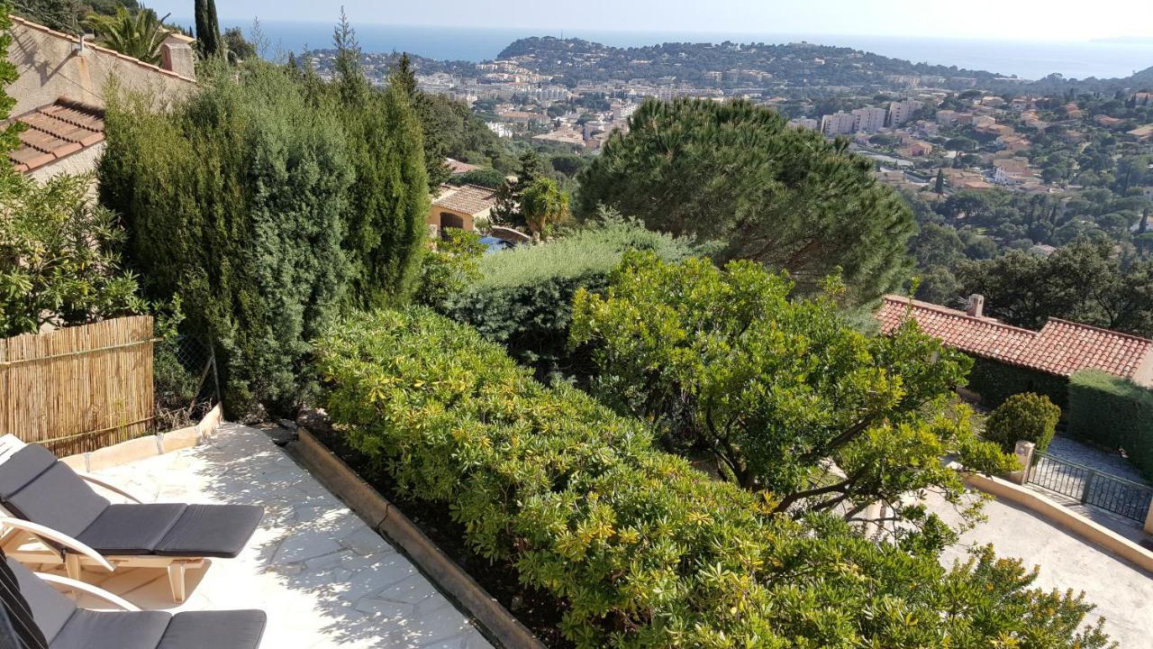 Appartement Rez De Jardin Dans Villa Vue Mer Cavalaire-sur-Mer Exterior photo